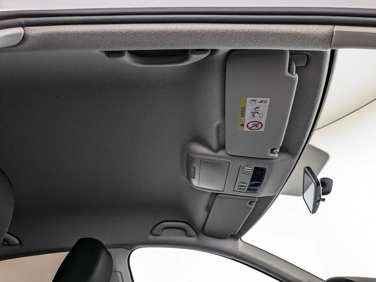 Купить Skoda Rapid с пробегом. Фото: #18