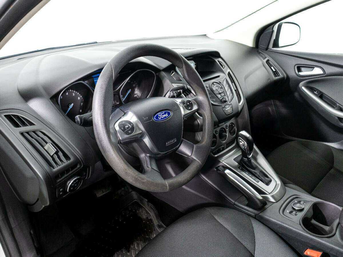 Купить Ford Focus с пробегом. Фото: #10