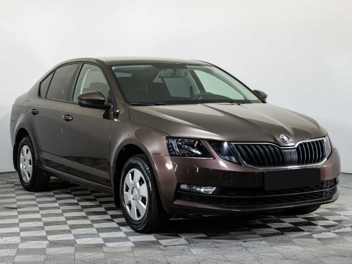 Купить Skoda Octavia с пробегом. Фото: #2