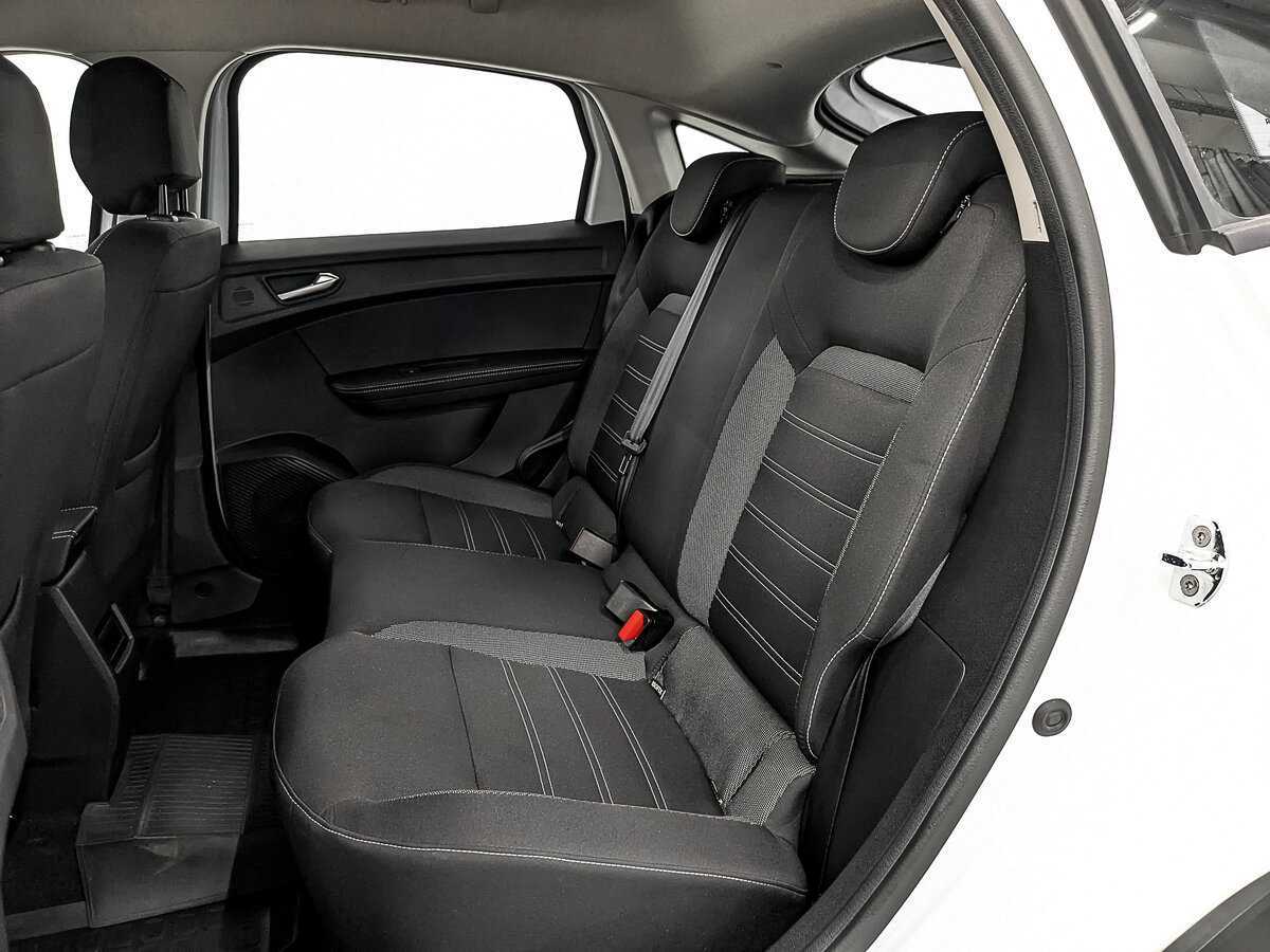 Купить Renault Arkana с пробегом. Фото: #17