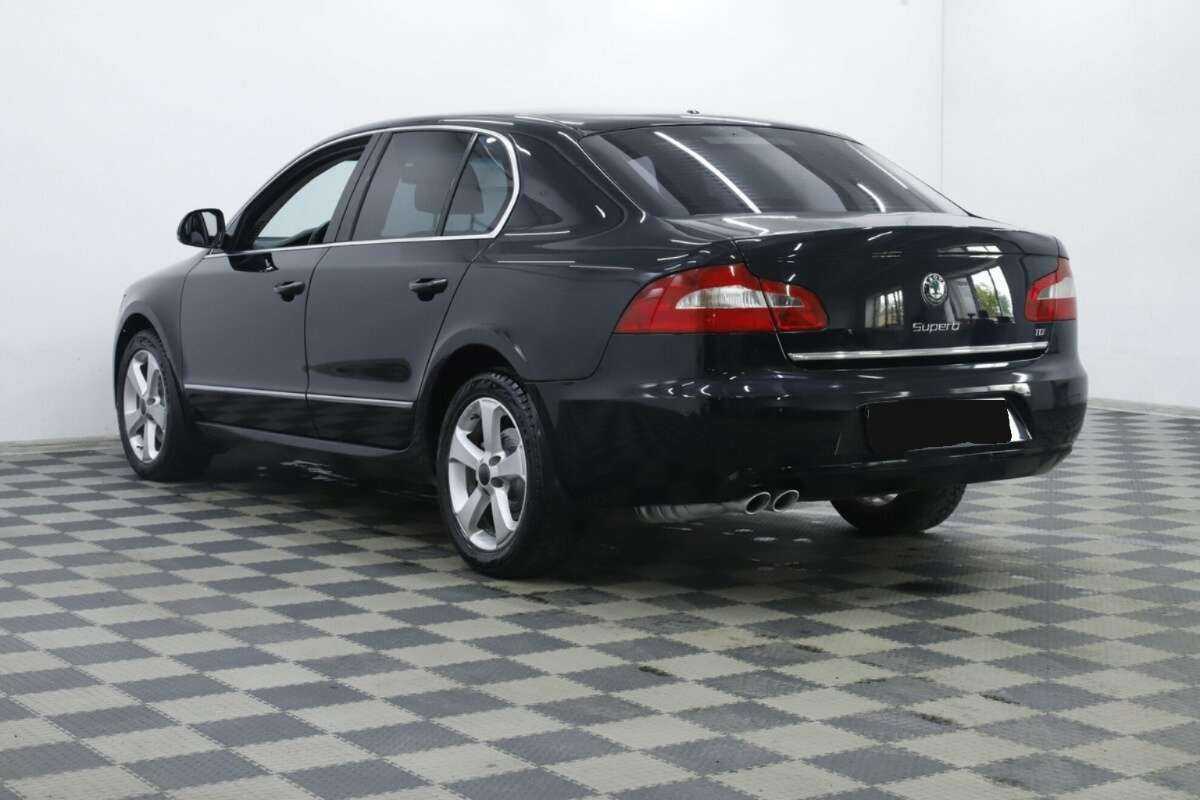 Купить Skoda Superb с пробегом. Фото: #0