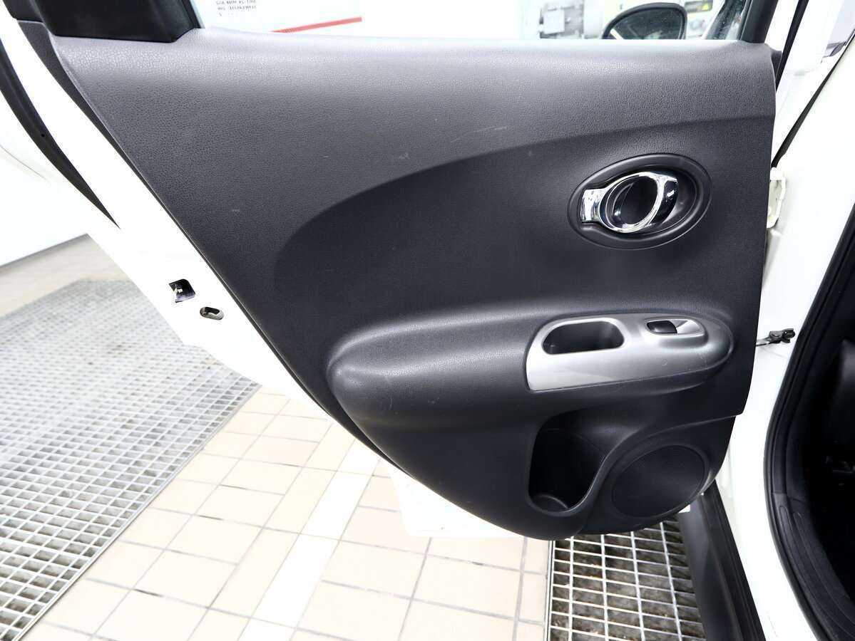Купить Nissan Juke с пробегом. Фото: #17