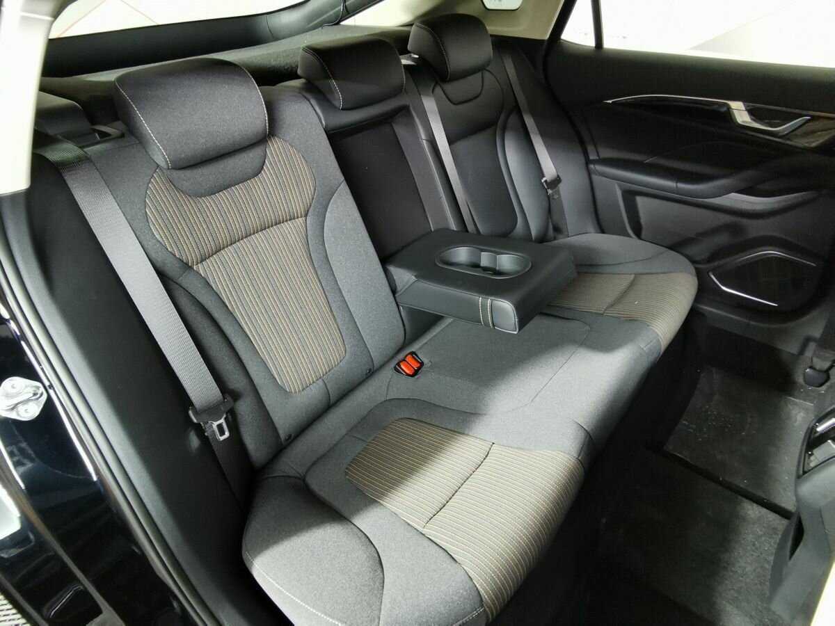 Купить FAW Bestune B70 с пробегом. Фото: #9