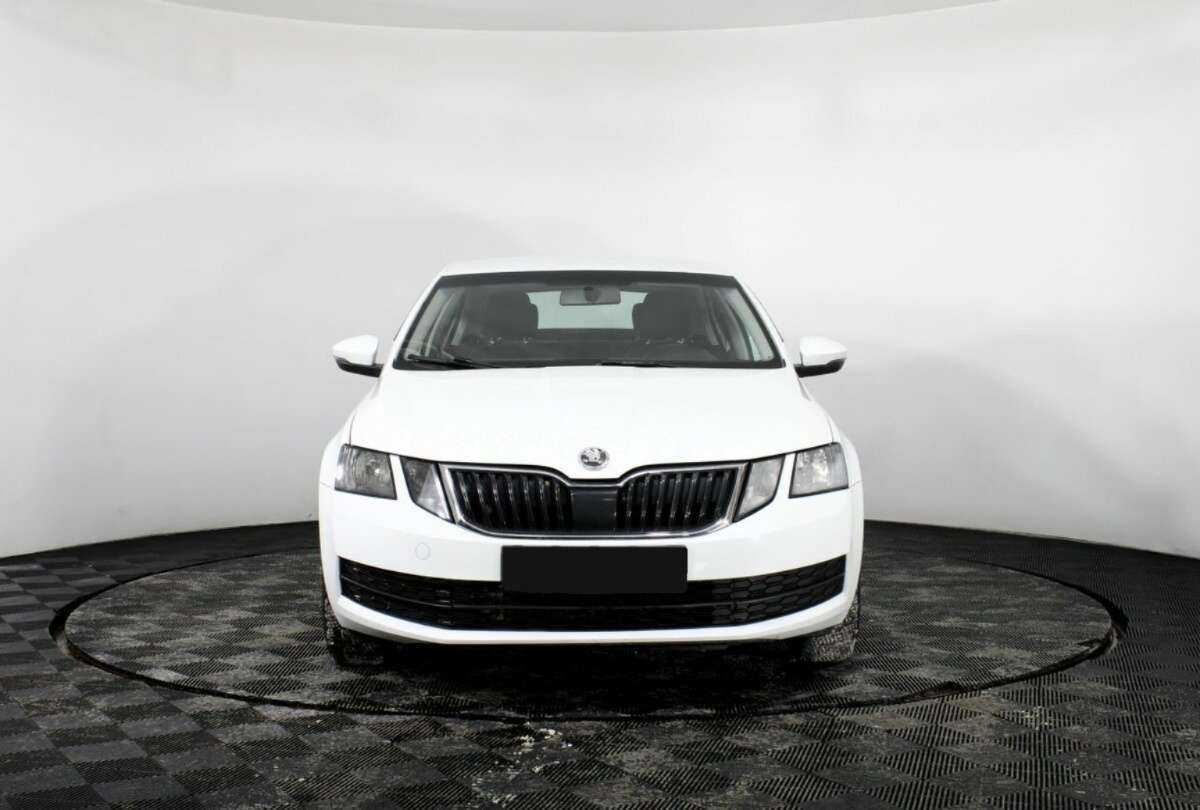 Купить Skoda Octavia с пробегом. Фото: #1