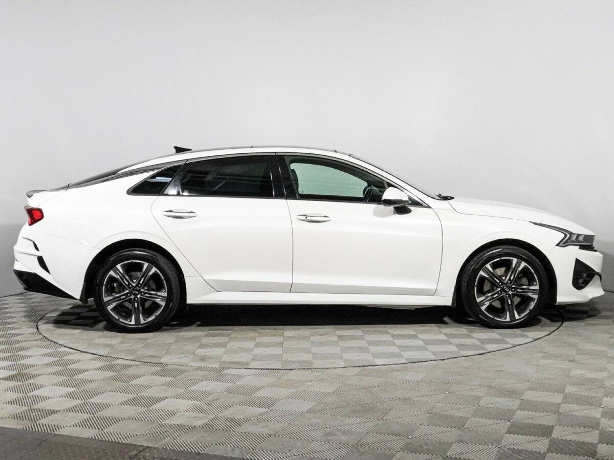 Купить Kia K5 с пробегом. Фото: #3