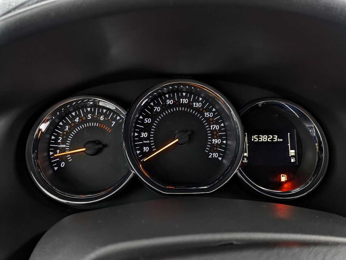 Купить Renault Logan с пробегом. Фото: #11