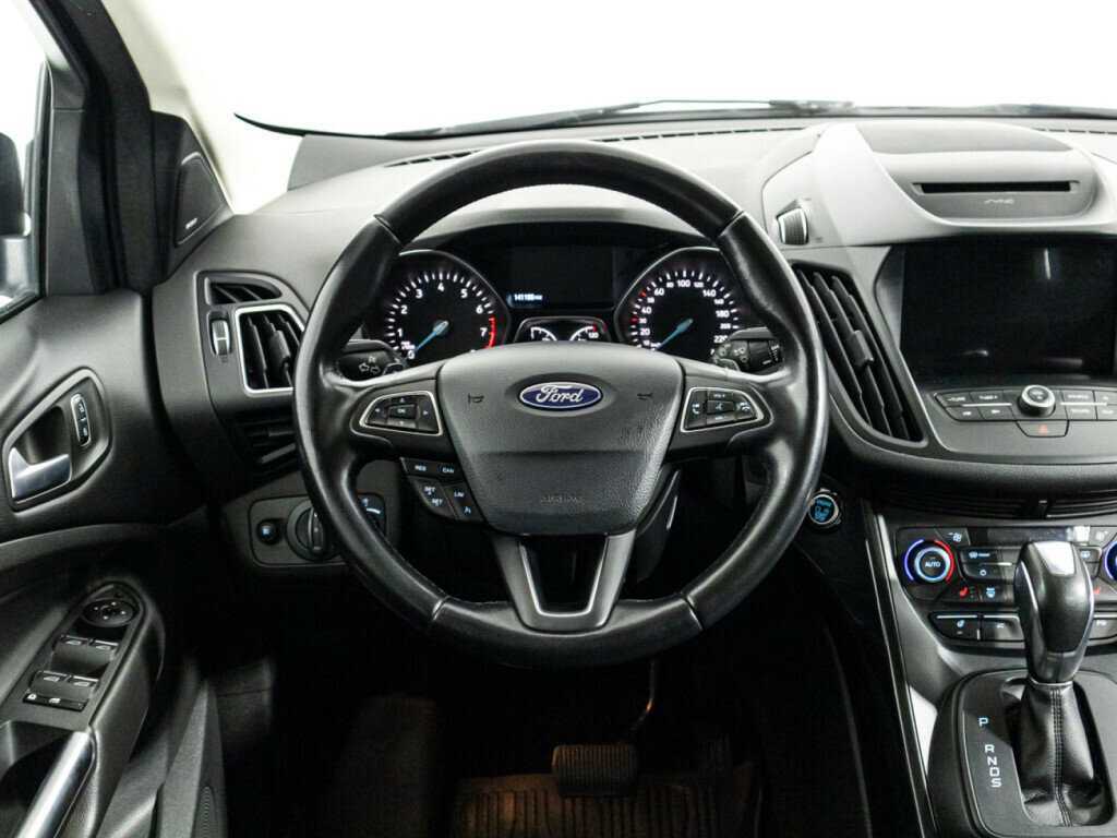 Купить Ford Kuga с пробегом. Фото: #19