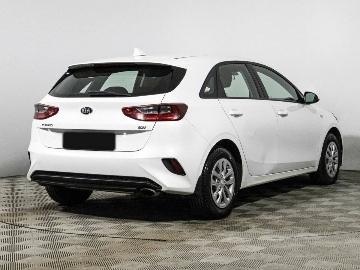 Купить Kia Ceed с пробегом. Фото: #4