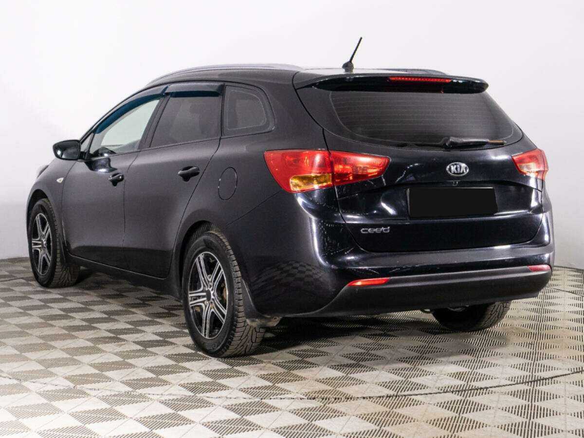Купить Kia Ceed с пробегом. Фото: #6