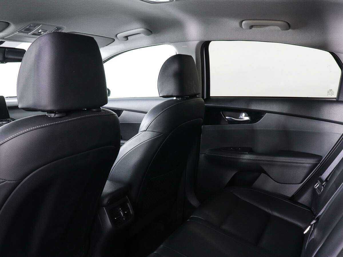 Купить Kia Cerato с пробегом. Фото: #11