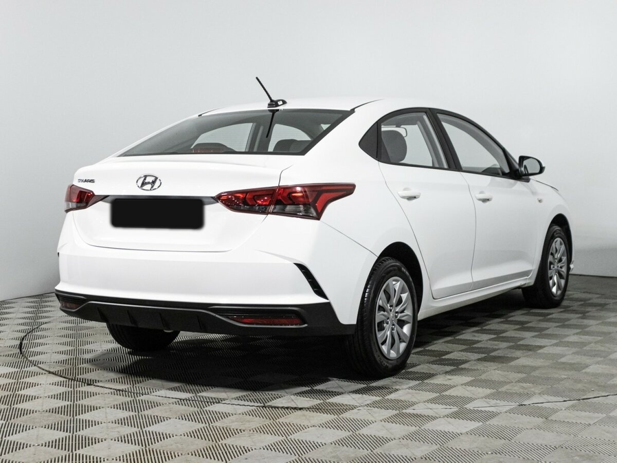 Купить Hyundai Solaris с пробегом. Фото: #3