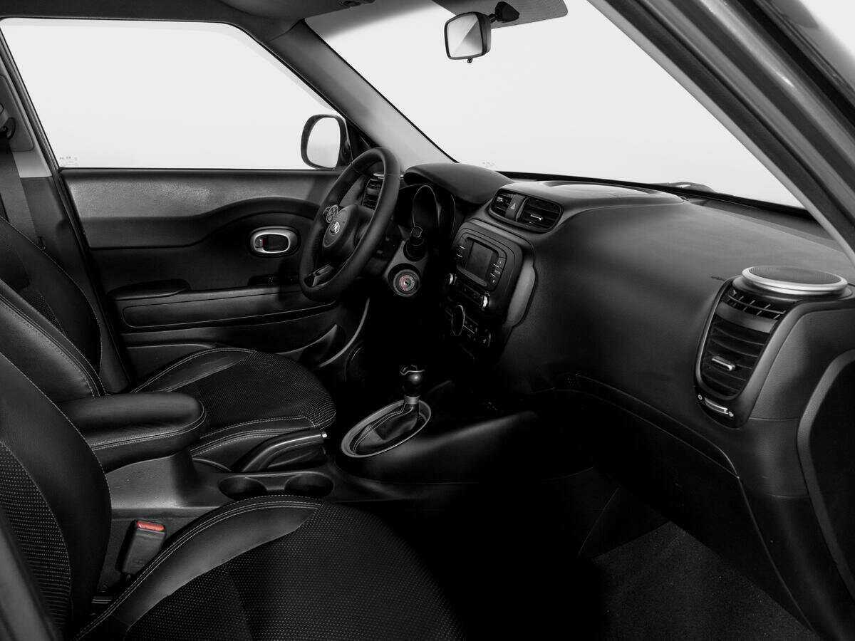 Купить Kia Soul с пробегом. Фото: #8