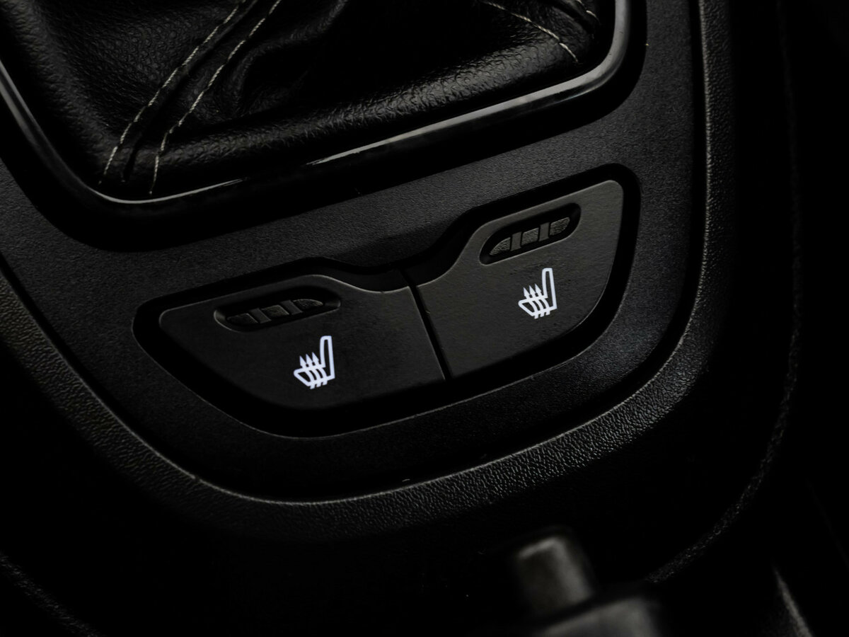 Купить Lada (ВАЗ) Vesta с пробегом. Фото: #12