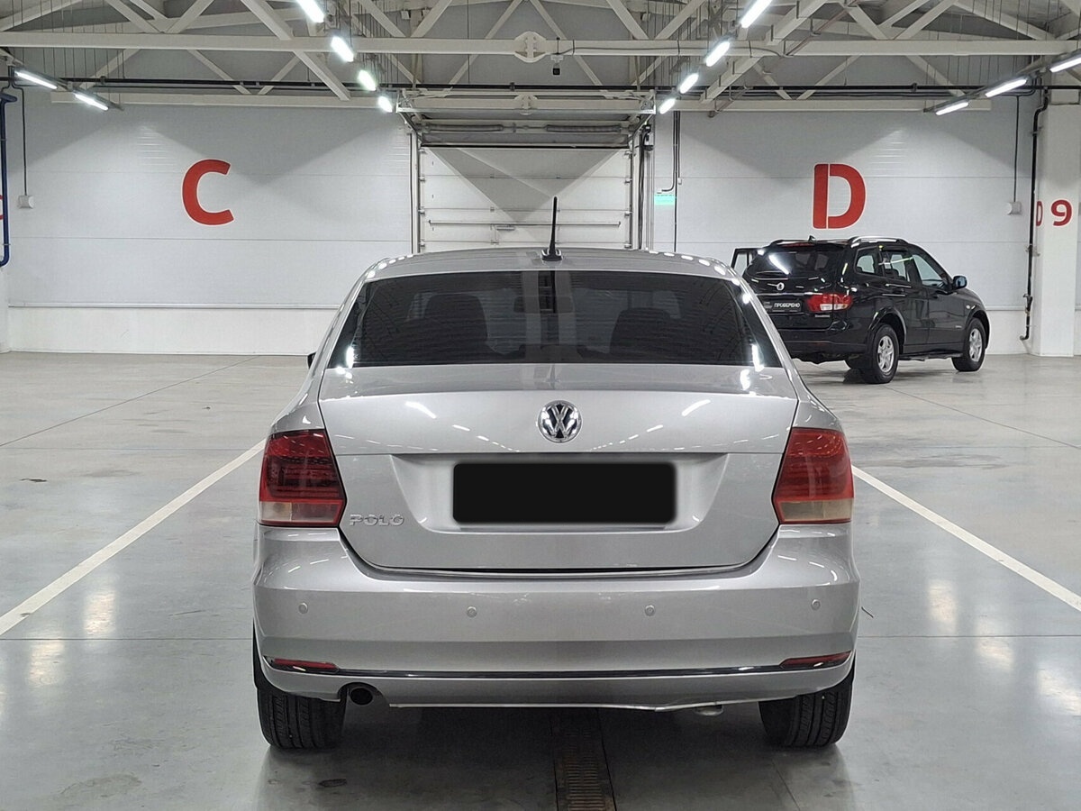 Купить Volkswagen Polo с пробегом. Фото: #5