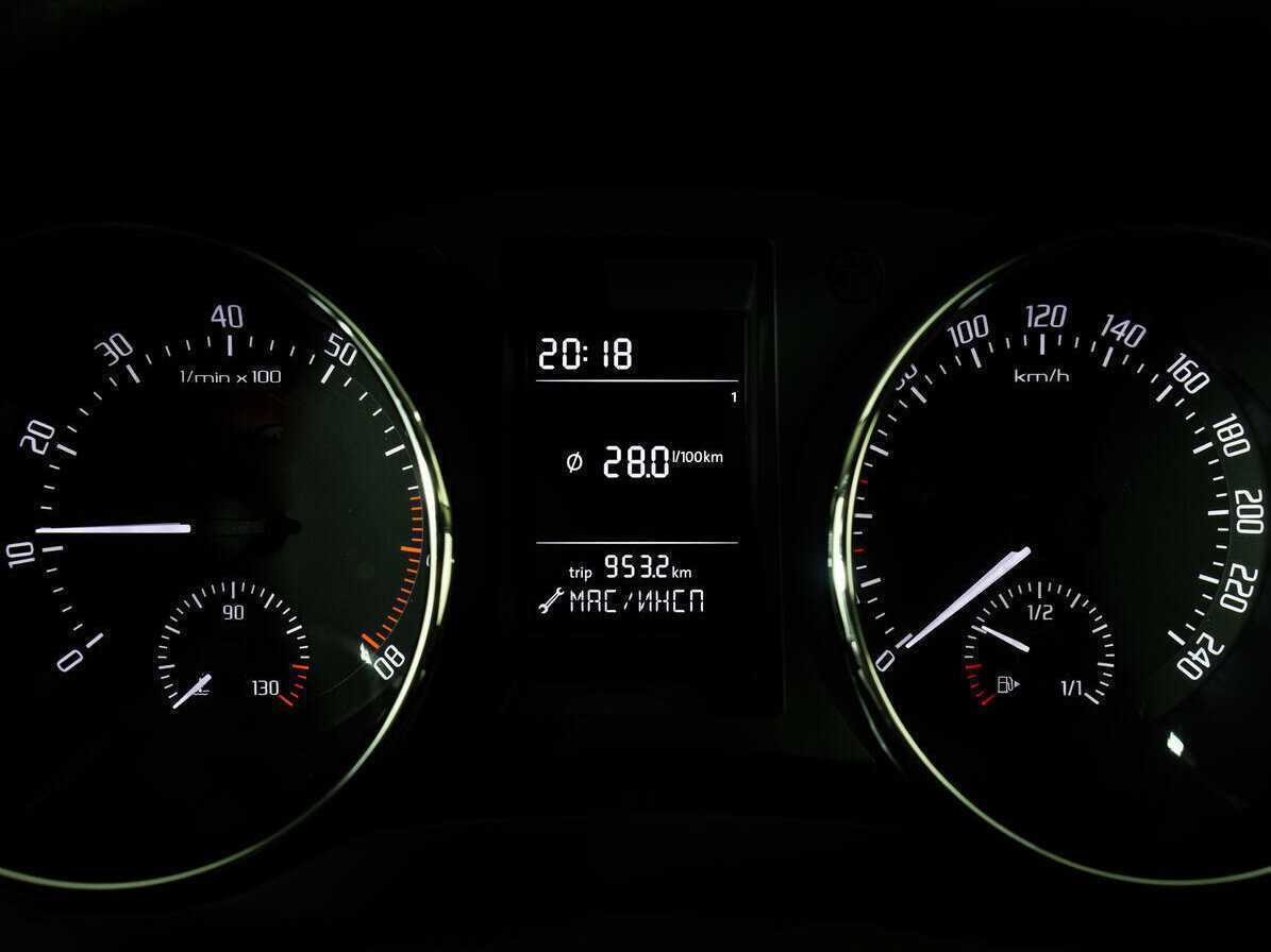 Купить Skoda Yeti с пробегом. Фото: #15