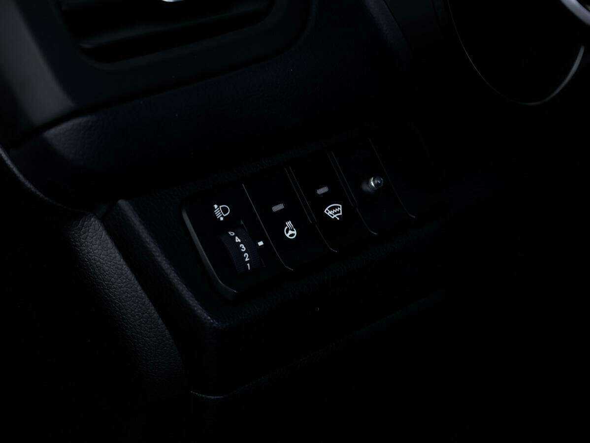 Купить Kia Rio с пробегом. Фото: #18