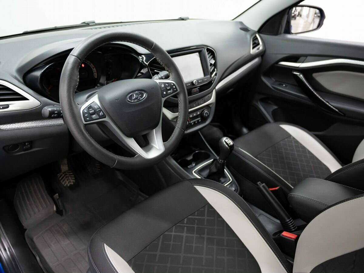 Купить Lada (ВАЗ) Vesta с пробегом. Фото: #7