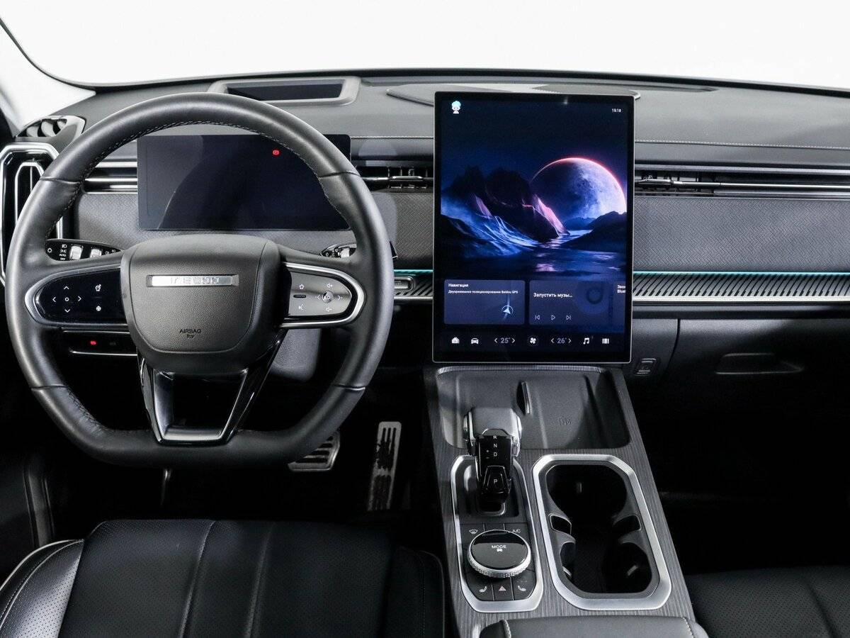 Купить Jaecoo J7 с пробегом. Фото: #10