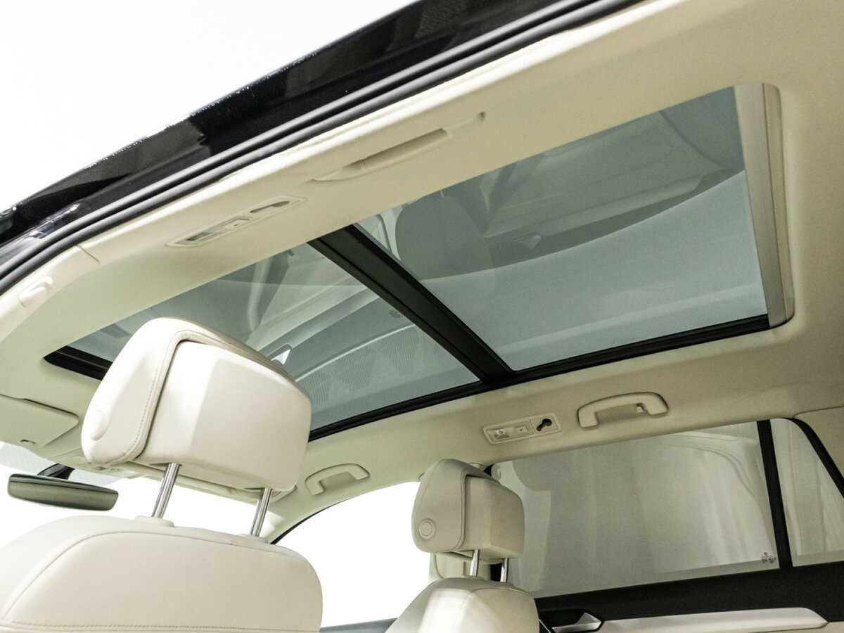 Купить Volkswagen Passat с пробегом. Фото: #15