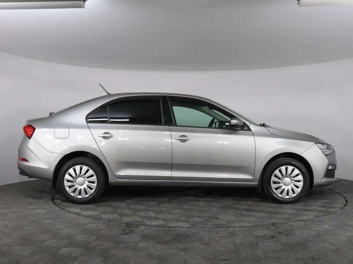 Купить Skoda Rapid с пробегом. Фото: #3
