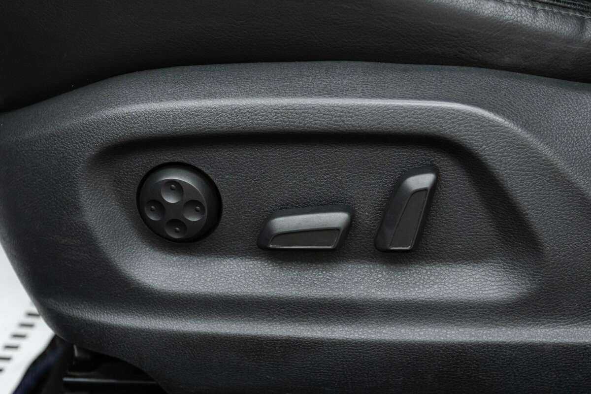 Купить Volkswagen Tiguan с пробегом. Фото: #19