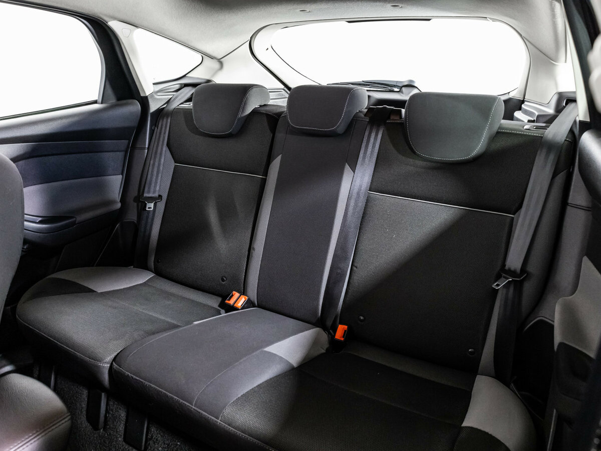 Купить Ford Focus с пробегом. Фото: #14