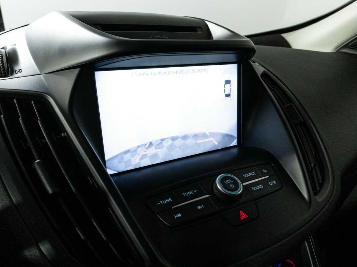 Купить Ford Kuga с пробегом. Фото: #17