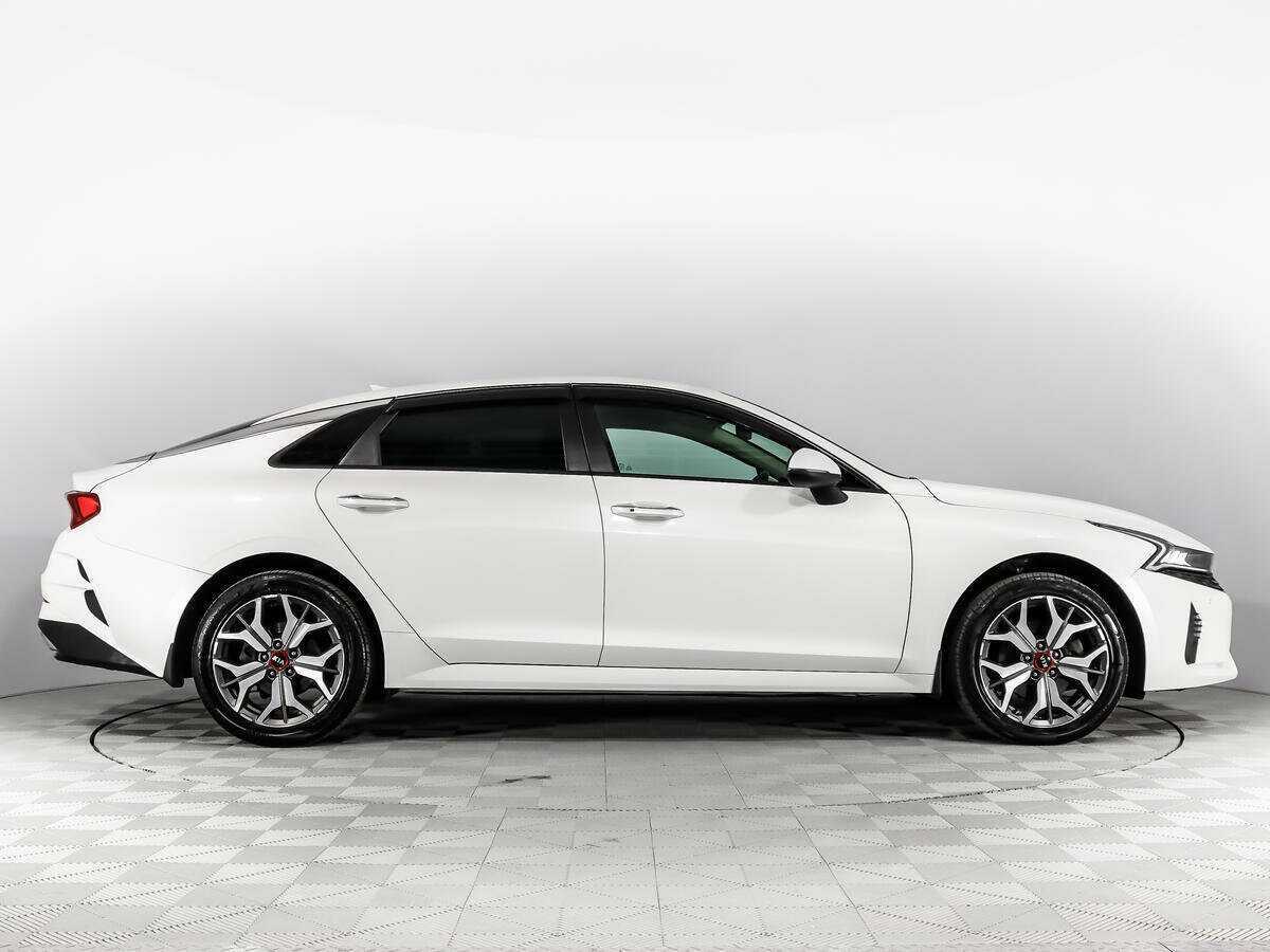 Купить Kia K5 с пробегом. Фото: #3