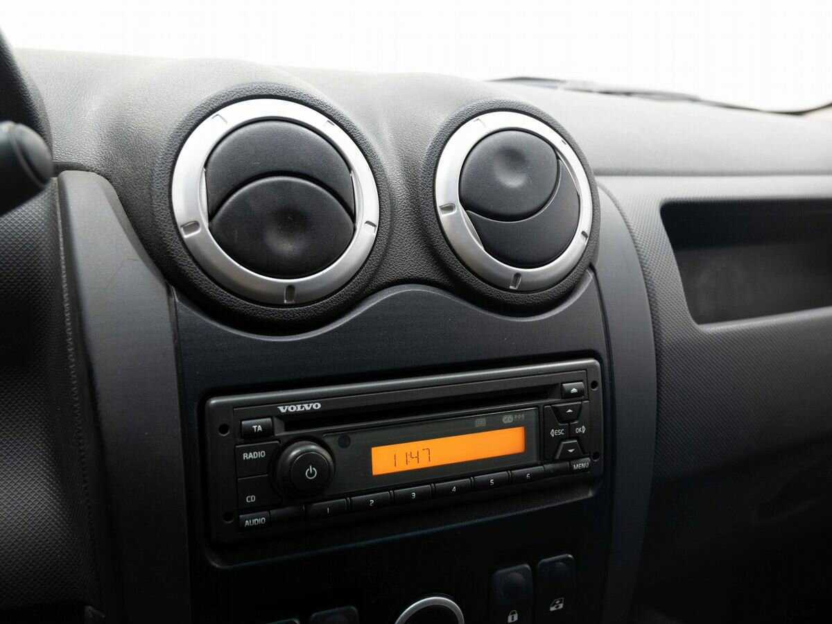 Купить Lada (ВАЗ) Largus с пробегом. Фото: #15