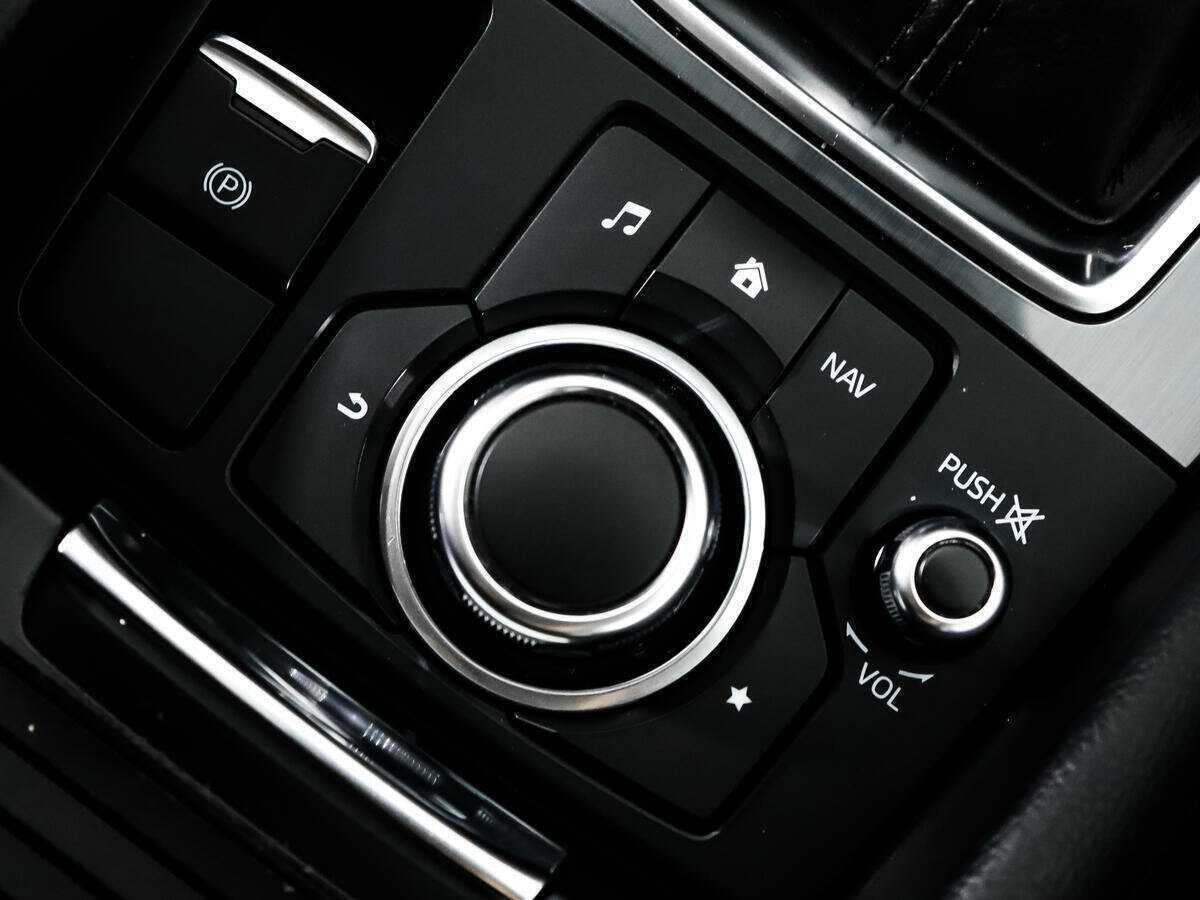 Купить Mazda 6 с пробегом. Фото: #10