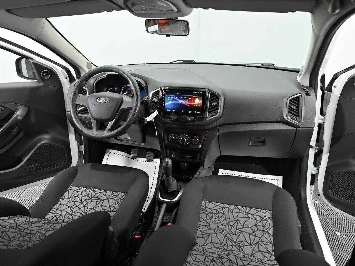 Купить Lada (ВАЗ) XRAY с пробегом. Фото: #9