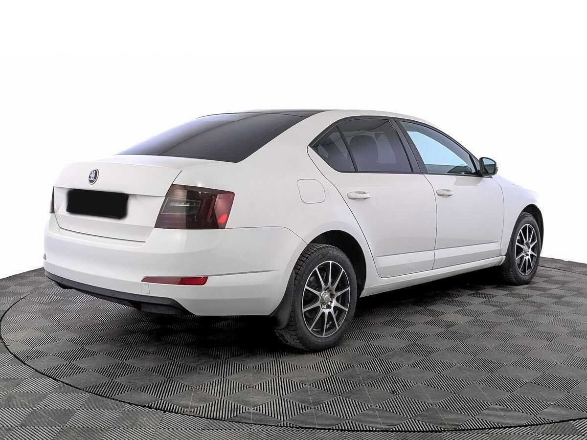 Купить Skoda Octavia с пробегом. Фото: #4