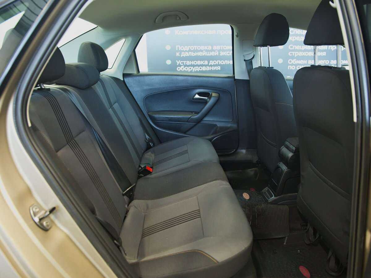 Купить Volkswagen Polo с пробегом. Фото: #10