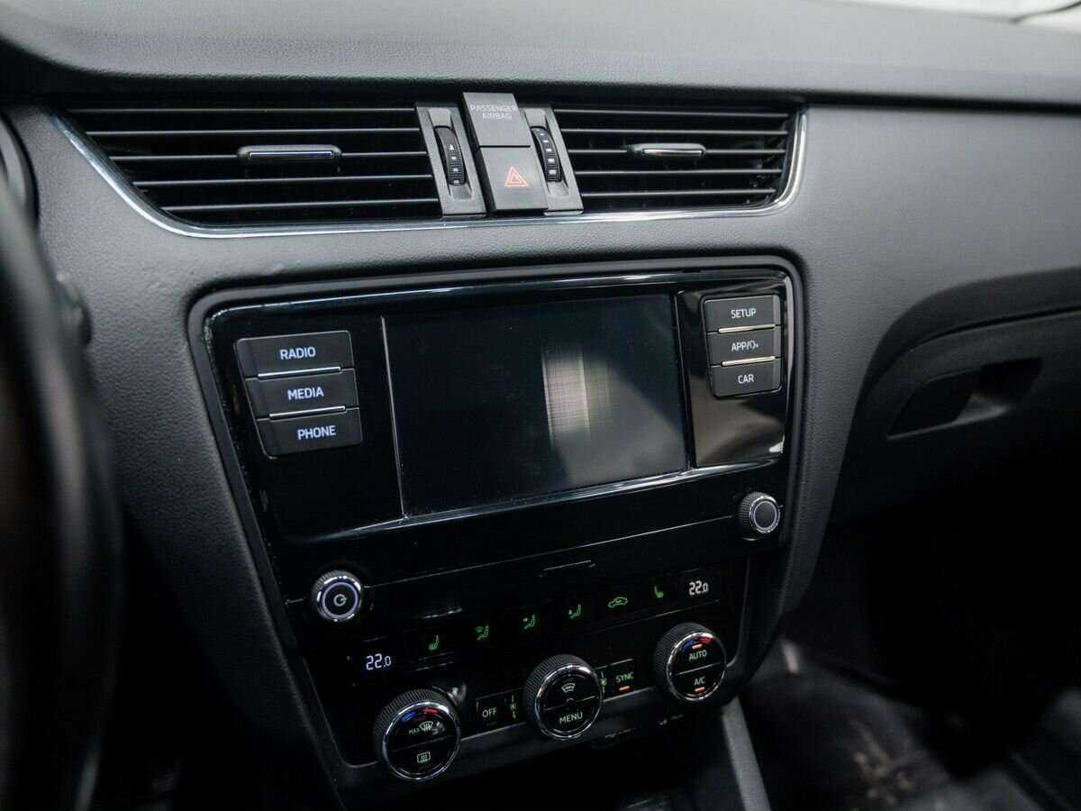 Купить Skoda Octavia с пробегом. Фото: #15