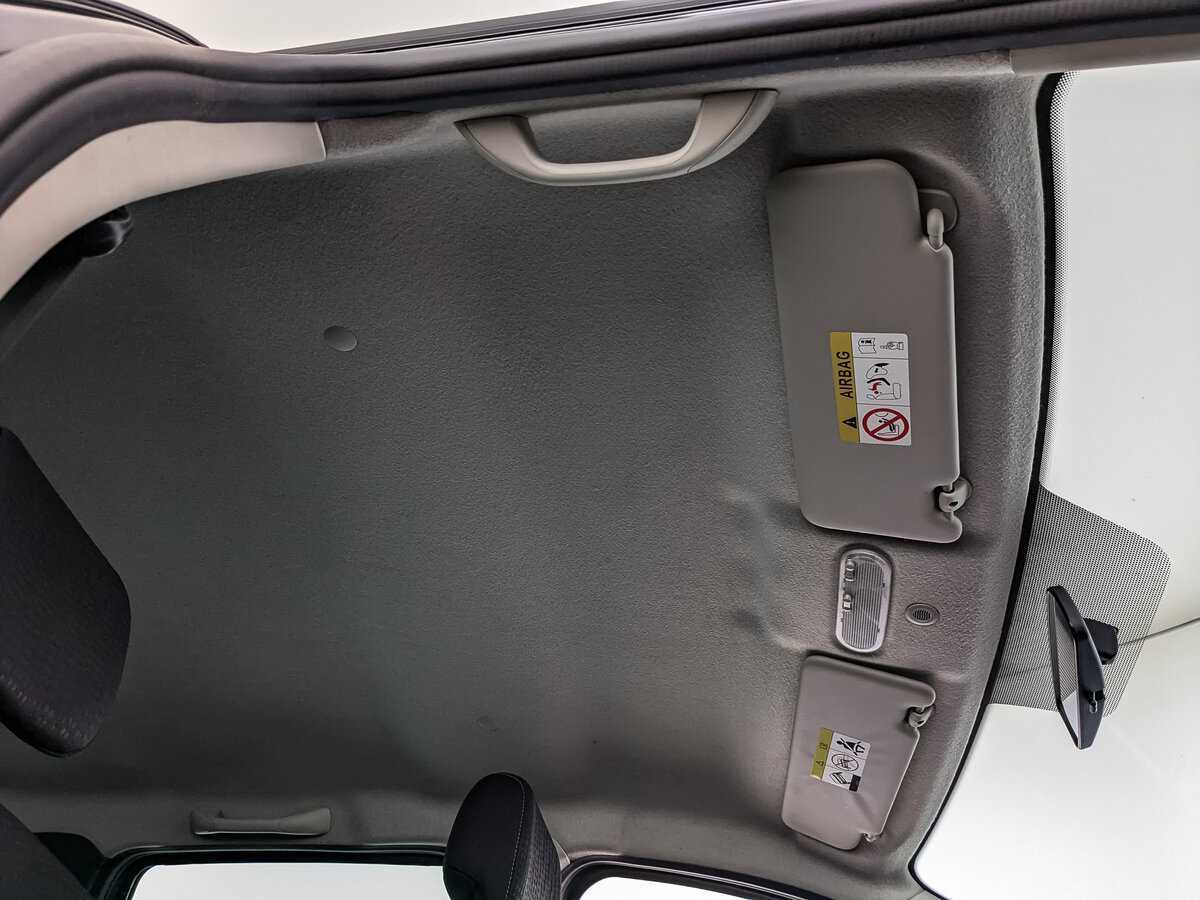 Купить Nissan Terrano с пробегом. Фото: #18