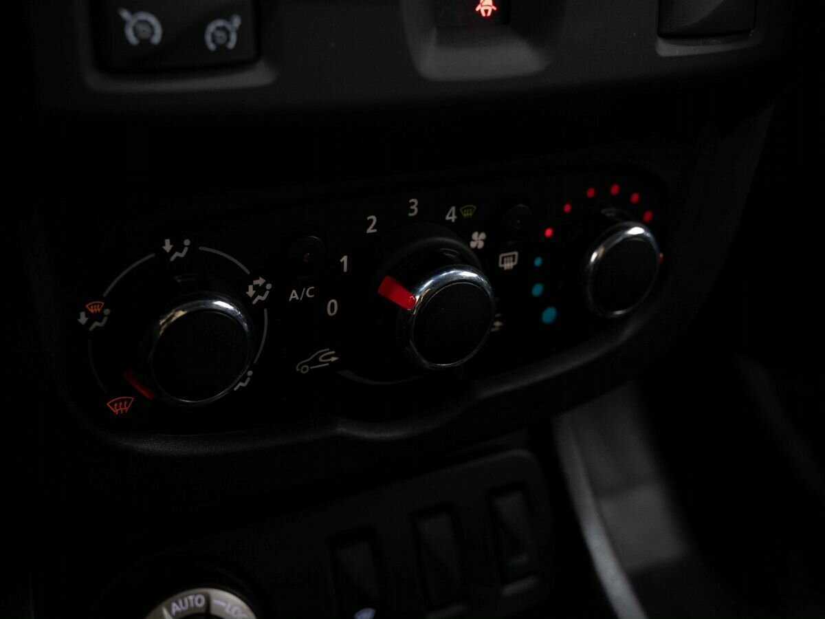 Купить Renault Duster с пробегом. Фото: #18