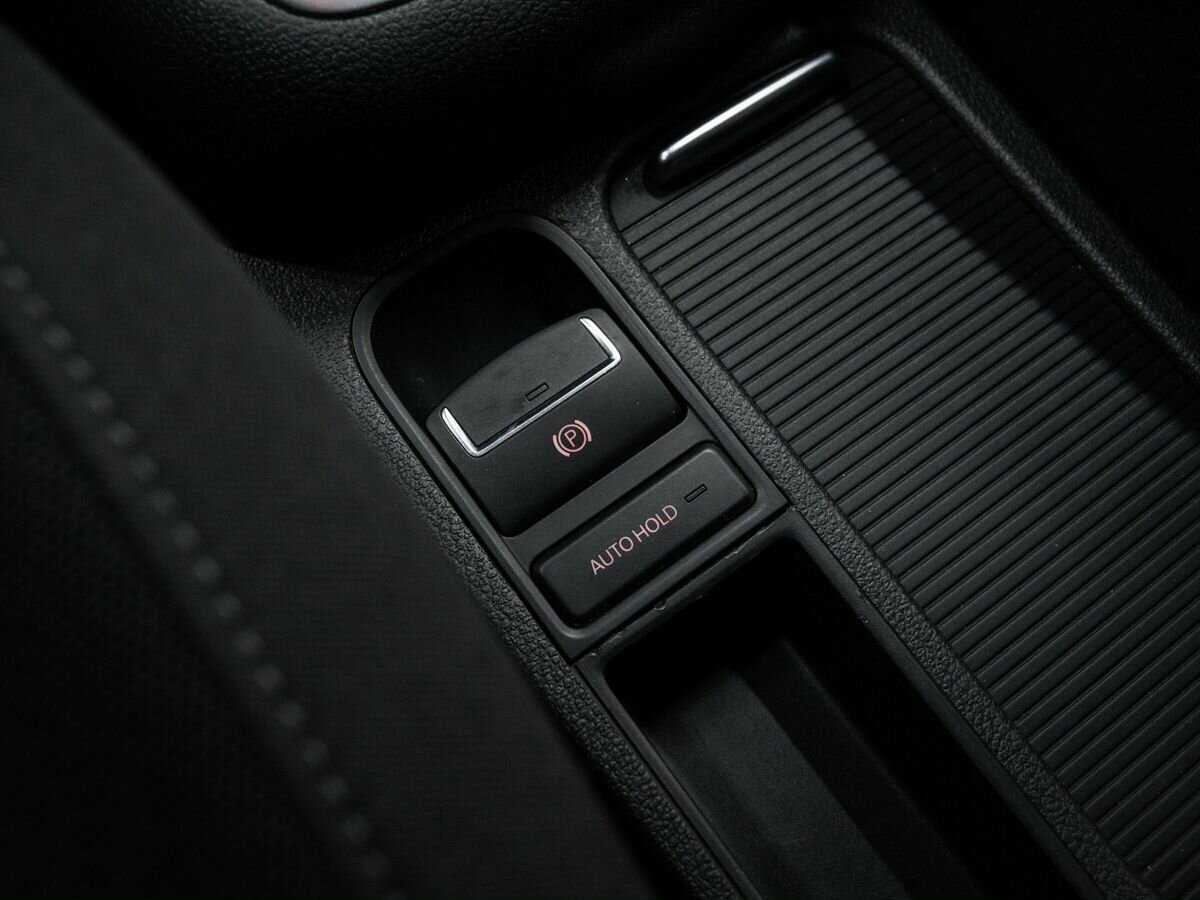 Купить Volkswagen Tiguan с пробегом. Фото: #18