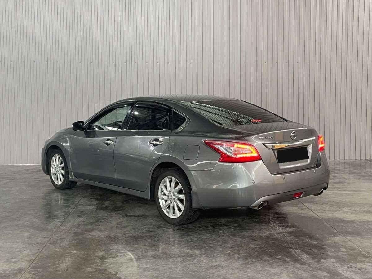 Купить Nissan Teana с пробегом. Фото: #6