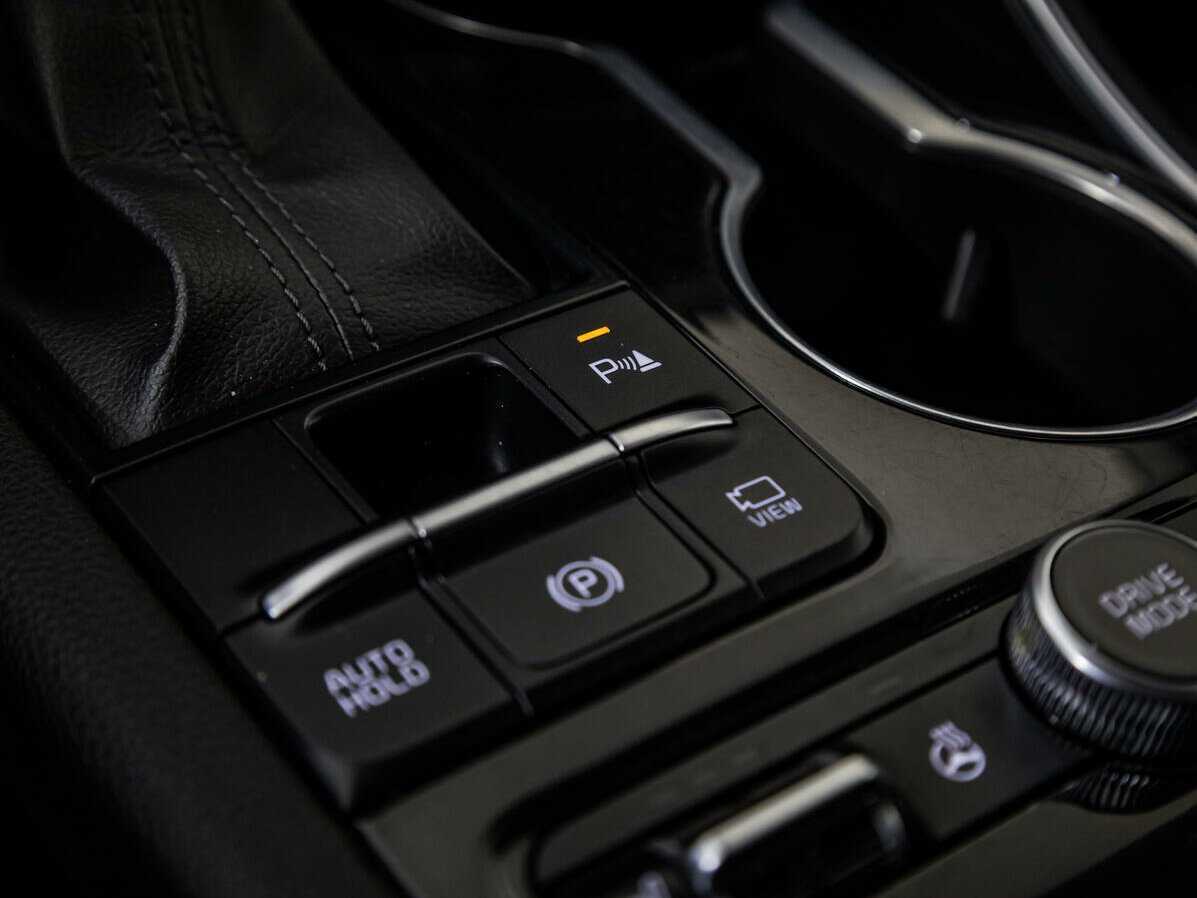 Купить Kia K5 с пробегом. Фото: #14