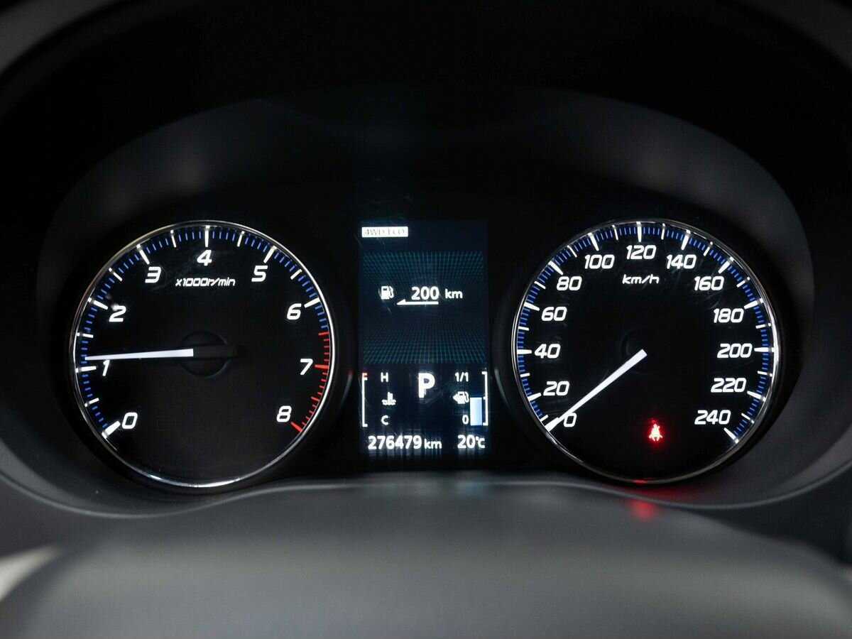 Купить Mitsubishi Outlander с пробегом. Фото: #18