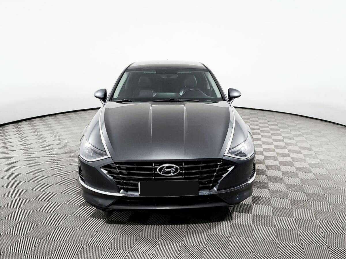 Купить Hyundai Sonata с пробегом. Фото: #1