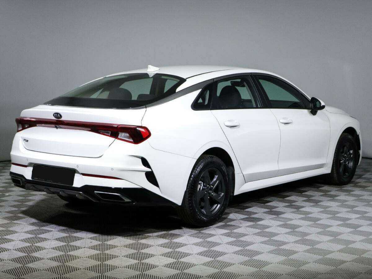 Купить Kia K5 с пробегом. Фото: #3