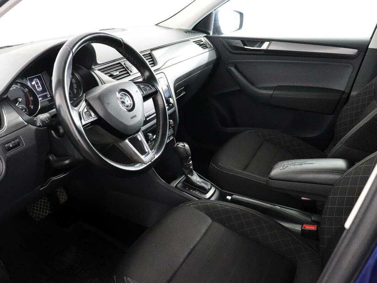 Купить Skoda Rapid с пробегом. Фото: #7