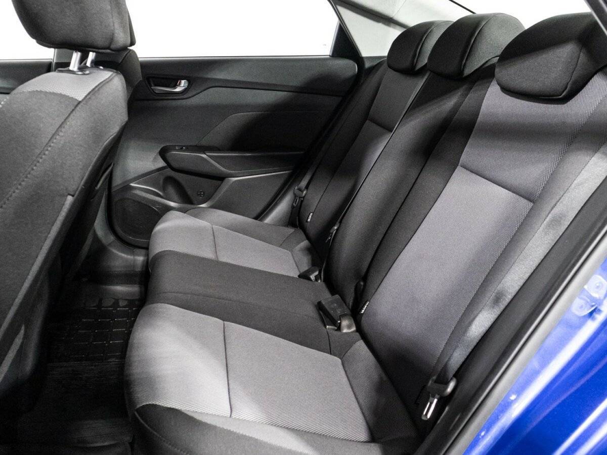 Купить Hyundai Solaris с пробегом. Фото: #9