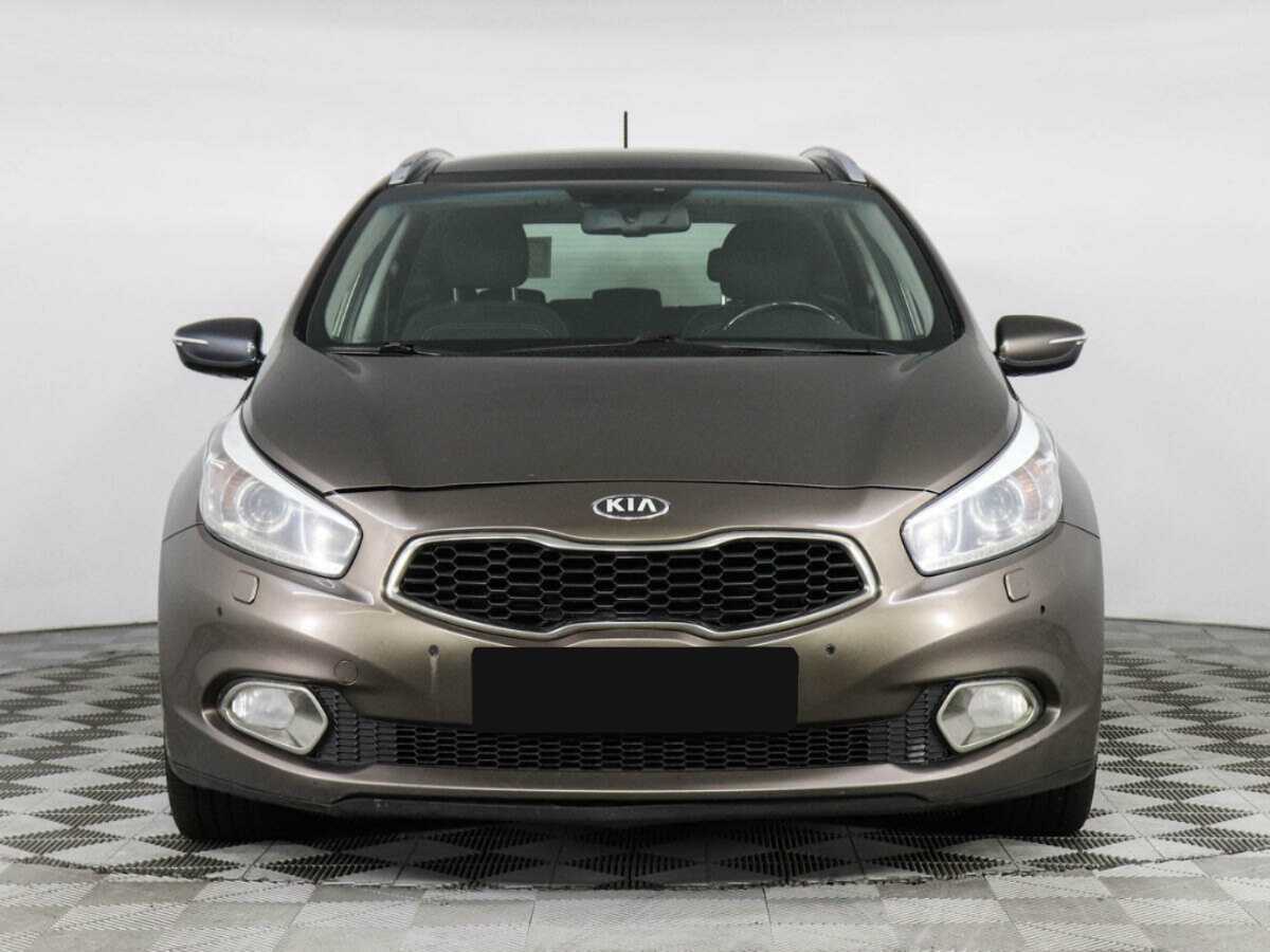 Купить Kia Ceed с пробегом. Фото: #1