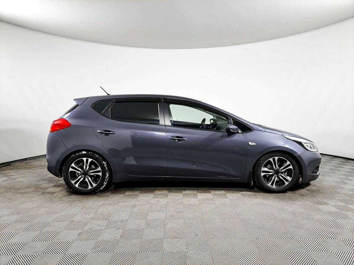 Купить Kia Ceed с пробегом. Фото: #3