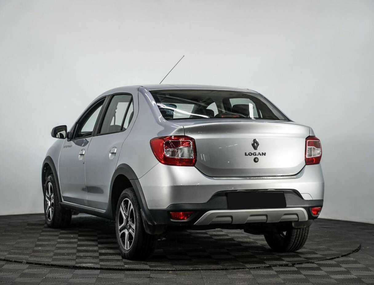 Купить Renault Logan с пробегом. Фото: #4