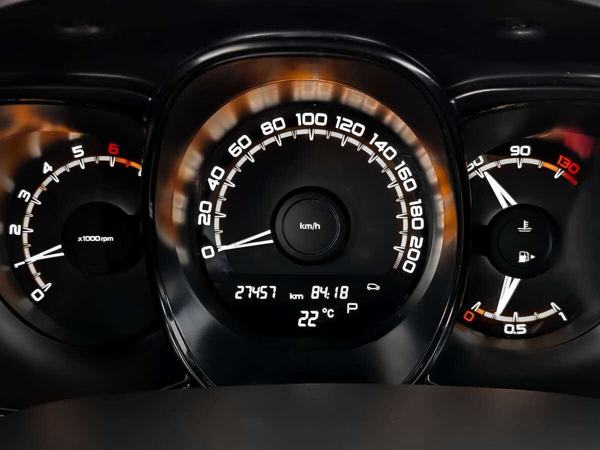 Купить Lada (ВАЗ) Vesta с пробегом. Фото: #15