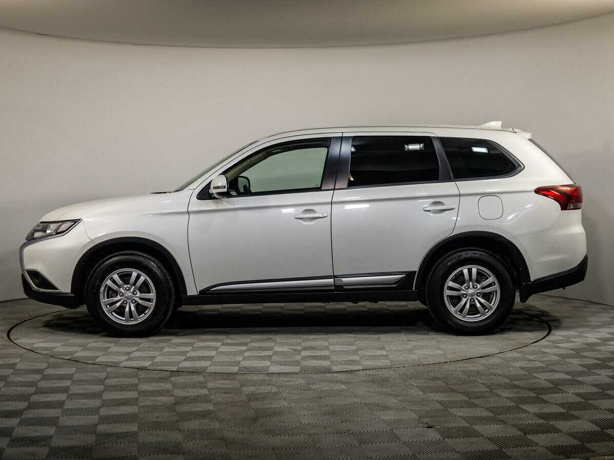 Купить Mitsubishi Outlander с пробегом. Фото: #6