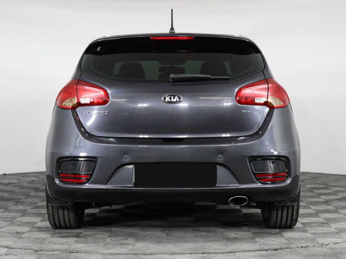 Купить Kia Ceed с пробегом. Фото: #4